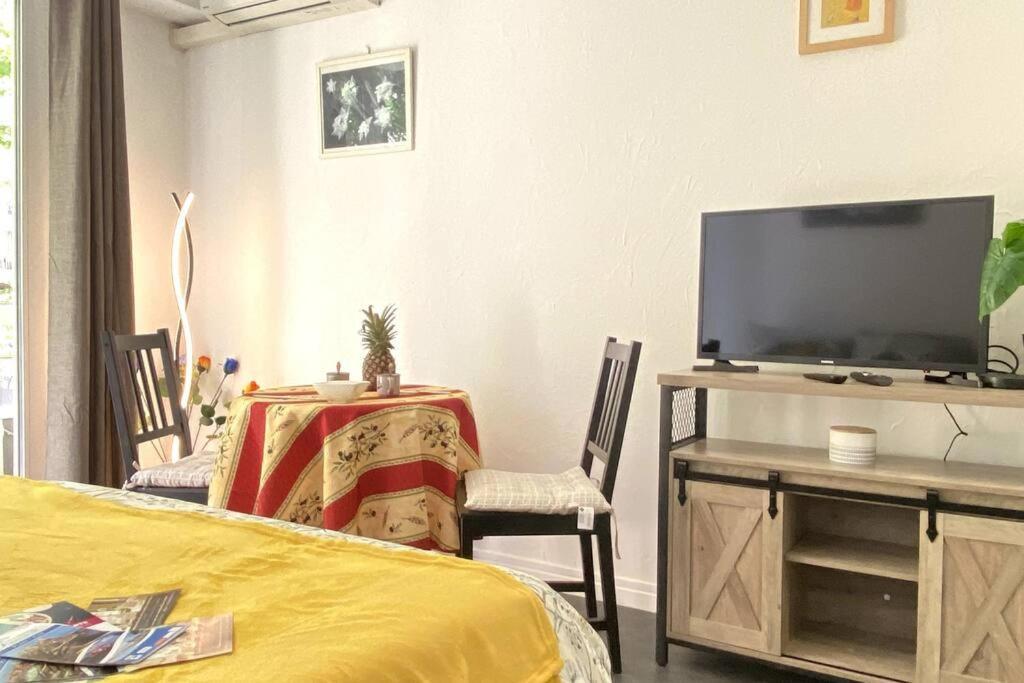 Studio Balcon, Centre Ville, Proximite Plages, Commerces, Restaurants, Musees... Antibes Eksteriør billede