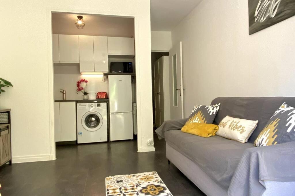 Studio Balcon, Centre Ville, Proximite Plages, Commerces, Restaurants, Musees... Antibes Eksteriør billede